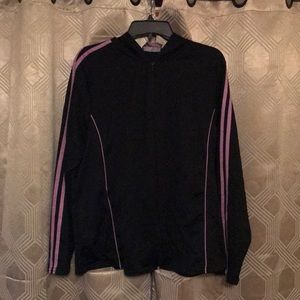 Woman’s hooded zipper jacket